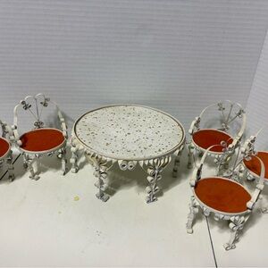 6 Piece Doll Furniture table and chairs.